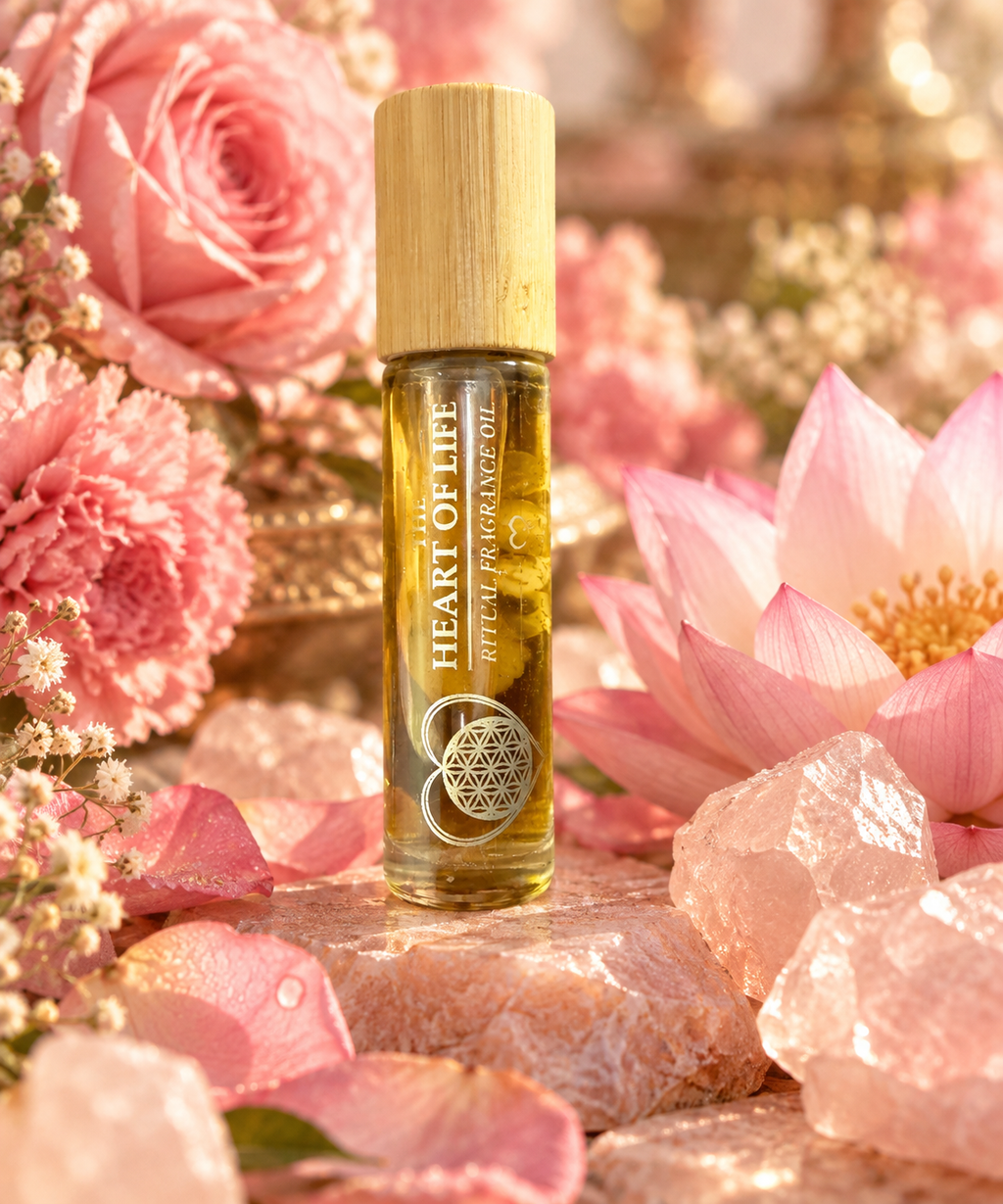THE HEART OF LIFE — Rose, Carnation & Lotus Ritual Fragrance Oil | 10 mL